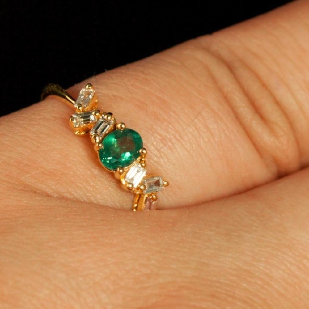 Natural Alexandrite Diamond 18K Yellow Gold Ring